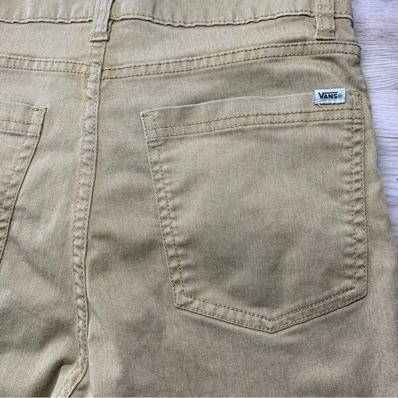 Boys Vans Shorts - Picture 8 of 14